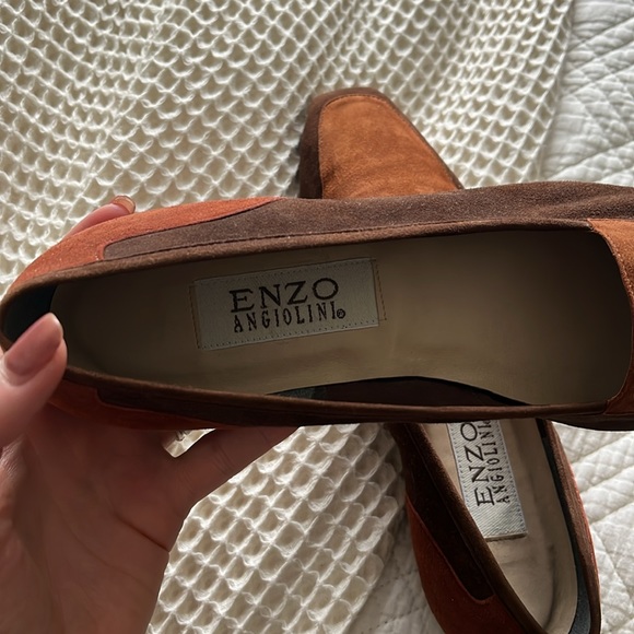 NWOB Enzo Angiolini Brown Suede Loafers - Picture 2 of 6